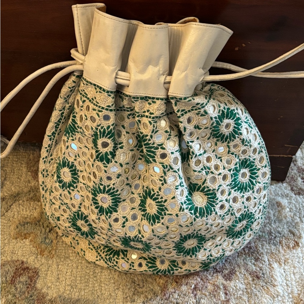 Leather and Crochet Drawstring Hobo Bag in Cream and Green - Picture 9 of 12